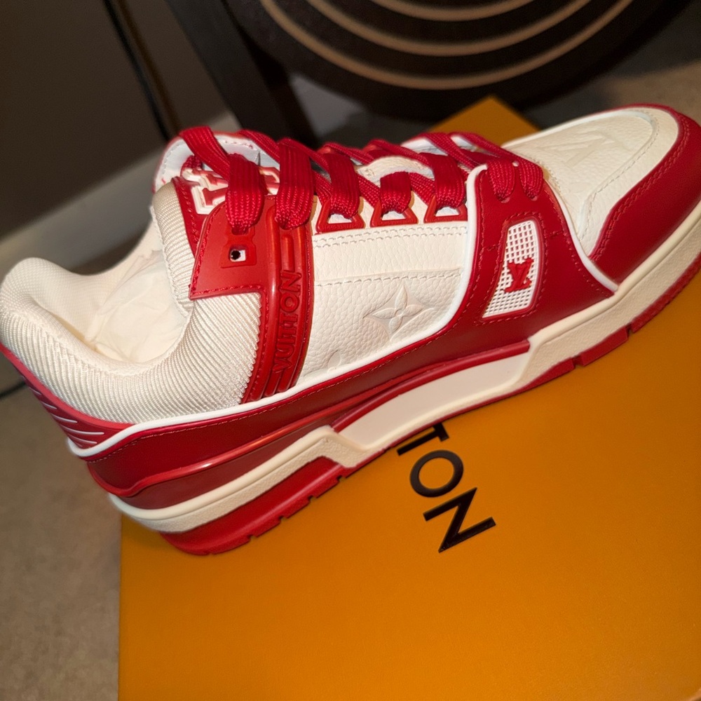 LV Red and White Low-Top Sneaker - Picture 2 of 5